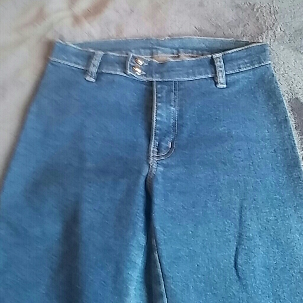 Embroidered Jeans. Smoke Free, Pet Free Home. NWOT